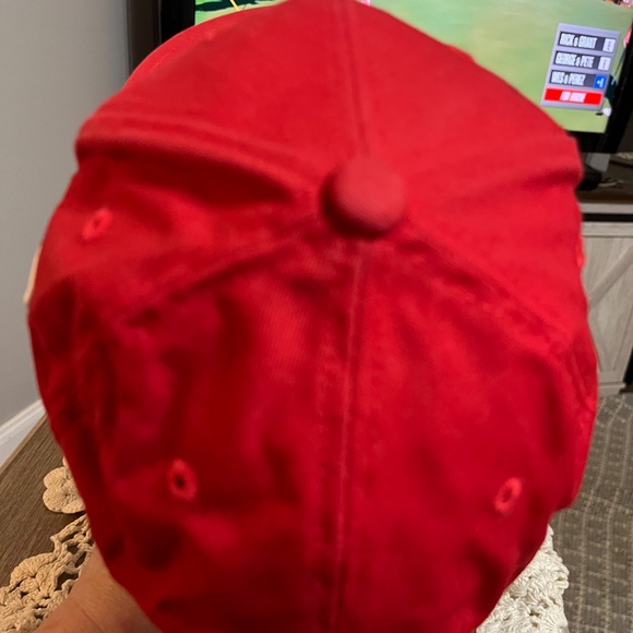 Red PUMA Hat - Picture 5 of 7